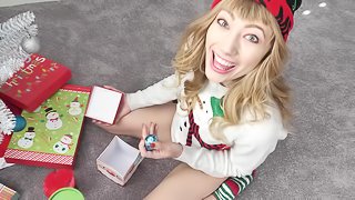 Christmas masturbation session for hot babe Ivy Wolfe